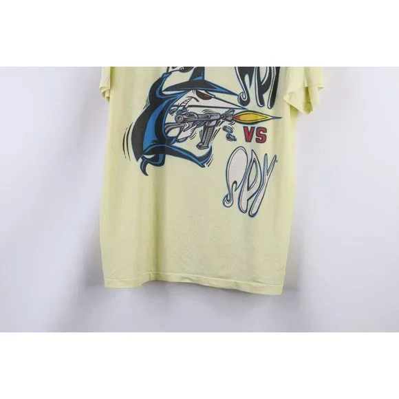 Vintage 80s Mad Magazine XL Distressed Spell Out Spy vs Spy T-Shirt Yellow USA